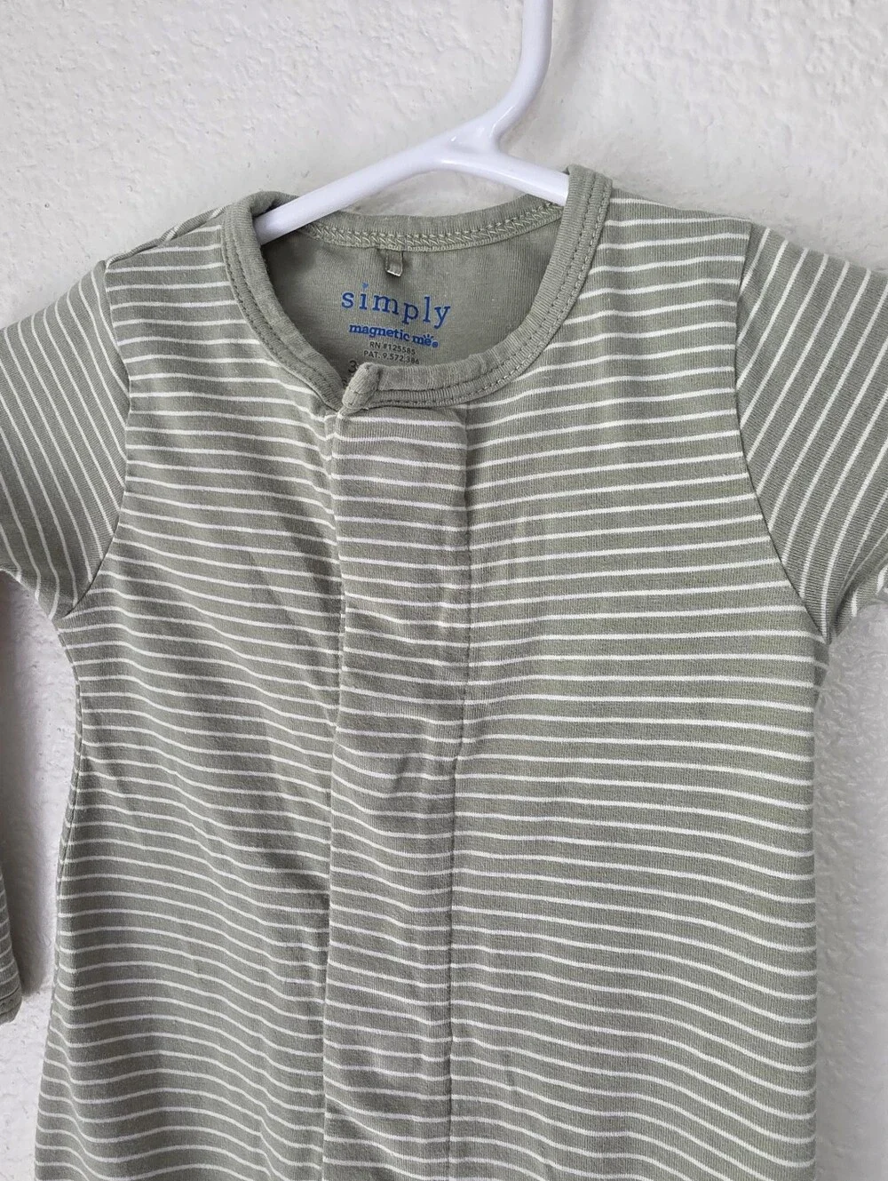 Magnetic Me Onsie, Size 3-6 months, Light green striped
